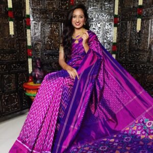 Pure Pochampally Ikkat Silk Saree Purple and White Wave Patteren